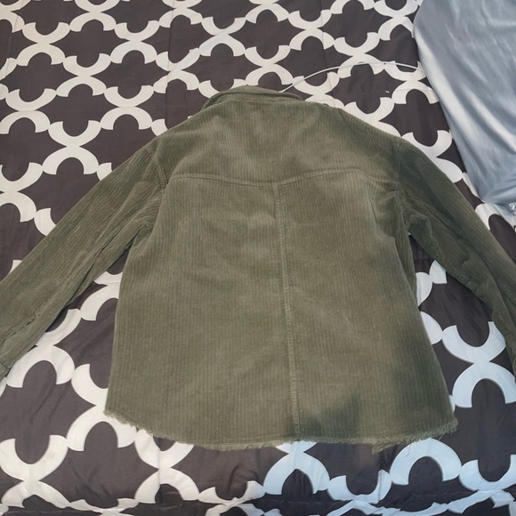 Zara Olive Green Corduroy Button Down Shirt - Picture 7 of 7